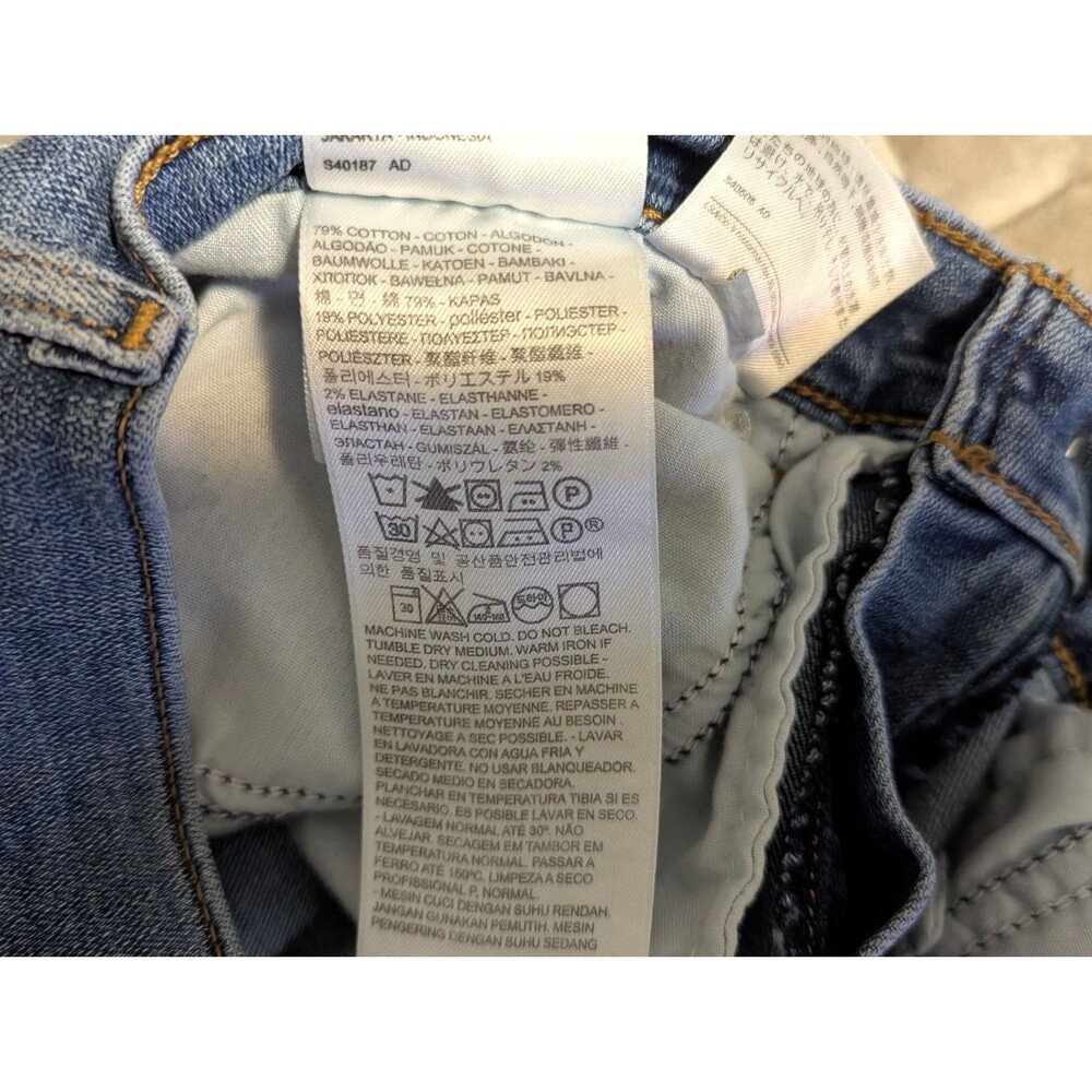 Levis Strauss Jeans Women’s Size 6 Boot Cut Medium Wash Comfort Stretch - Picture 8 of 9